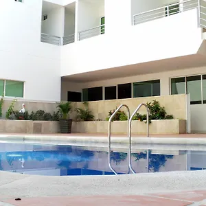 Olas Del Mar Hotel